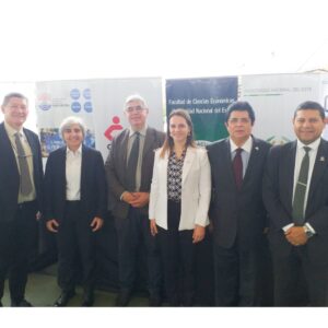 Amedap participa de evento de entrega de capital semilla a 172 mujeres emprendedoras del proyecto REEMUJERPY